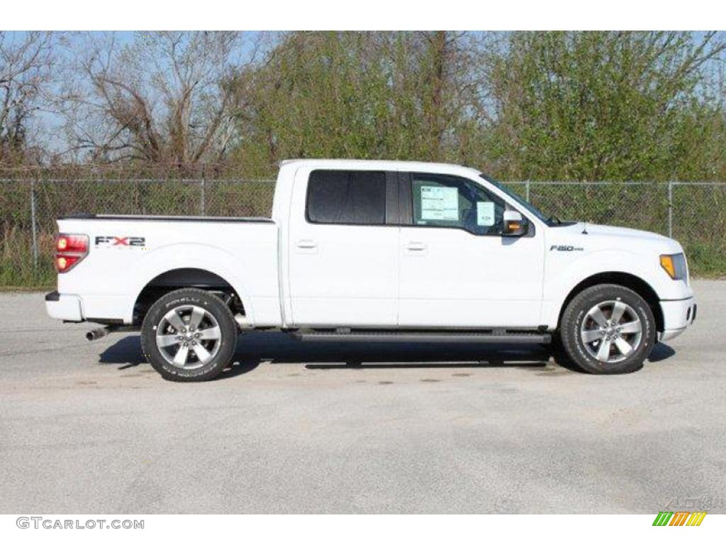 2010 F150 FX2 SuperCrew - Oxford White / Black photo #9