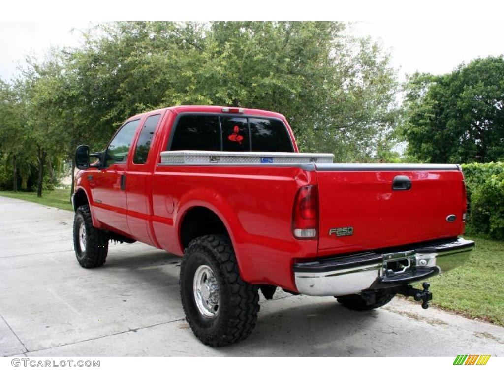 2000 F250 Super Duty Lariat Extended Cab 4x4 - Red / Medium Parchment photo #6