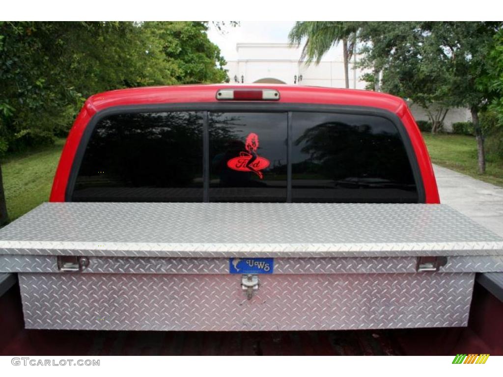 2000 F250 Super Duty Lariat Extended Cab 4x4 - Red / Medium Parchment photo #92