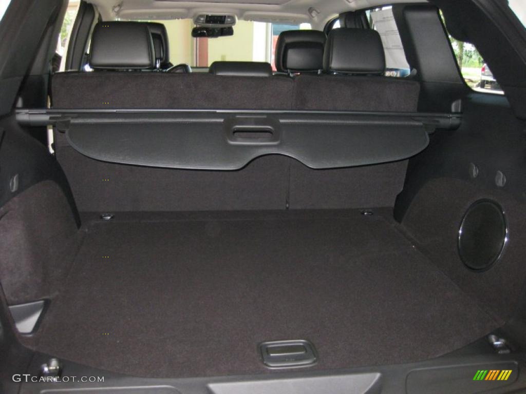 2011 Grand Cherokee Laredo X Package - Stone White / Black photo #15