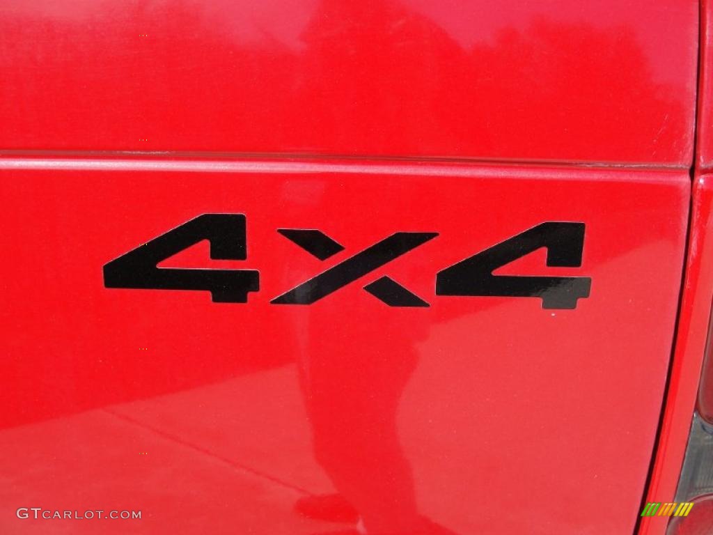 2001 Ram 1500 Sport Club Cab 4x4 - Flame Red / Agate photo #19