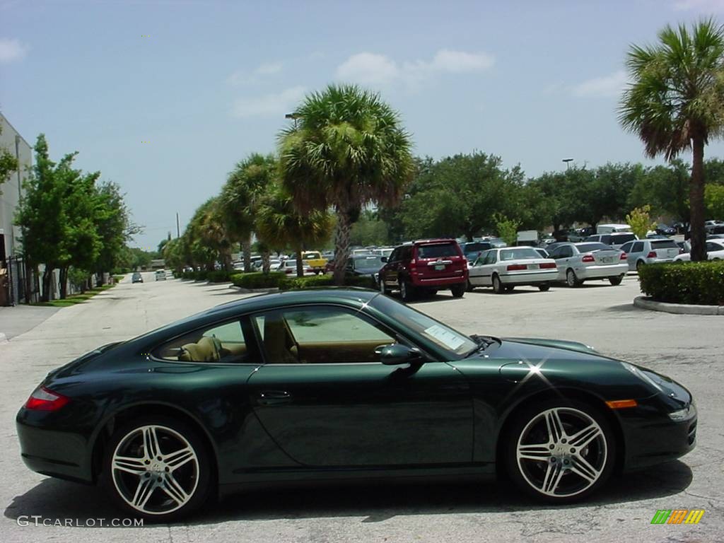 2008 911 Carrera 4 Coupe - Forest Green Metallic / Sand Beige photo #2