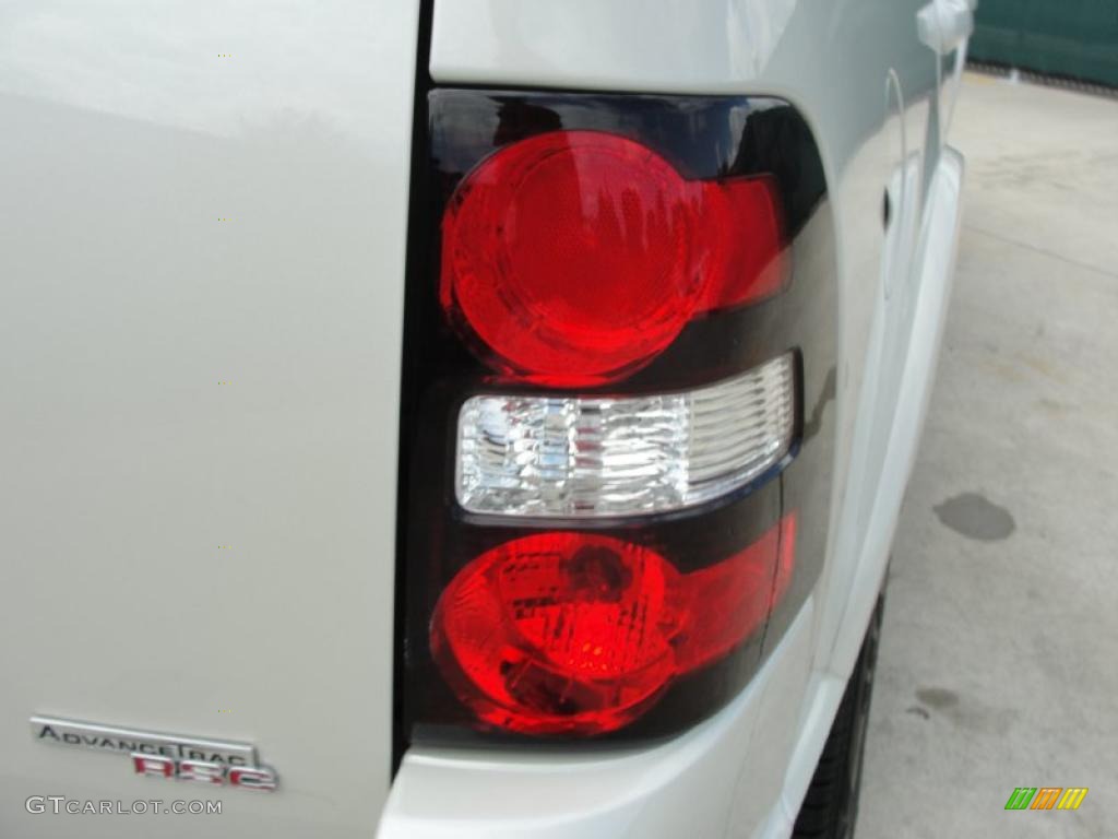 2006 Explorer Limited - Cashmere Tri-Coat / Camel photo #20