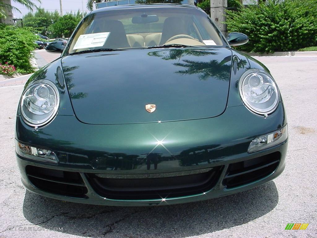 2008 911 Carrera 4 Coupe - Forest Green Metallic / Sand Beige photo #8