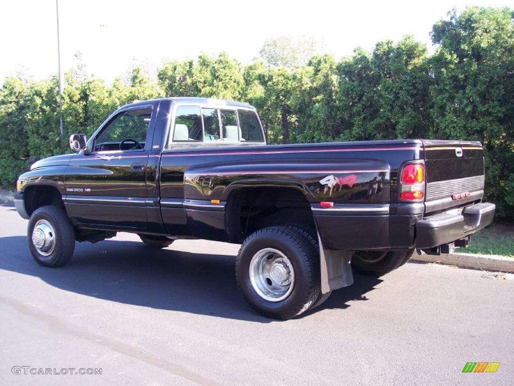 1997 Ram 3500 Laramie Regular Cab 4x4 Dually - Black / Gray photo #6