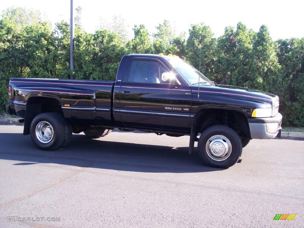 1997 Ram 3500 Laramie Regular Cab 4x4 Dually - Black / Gray photo #16