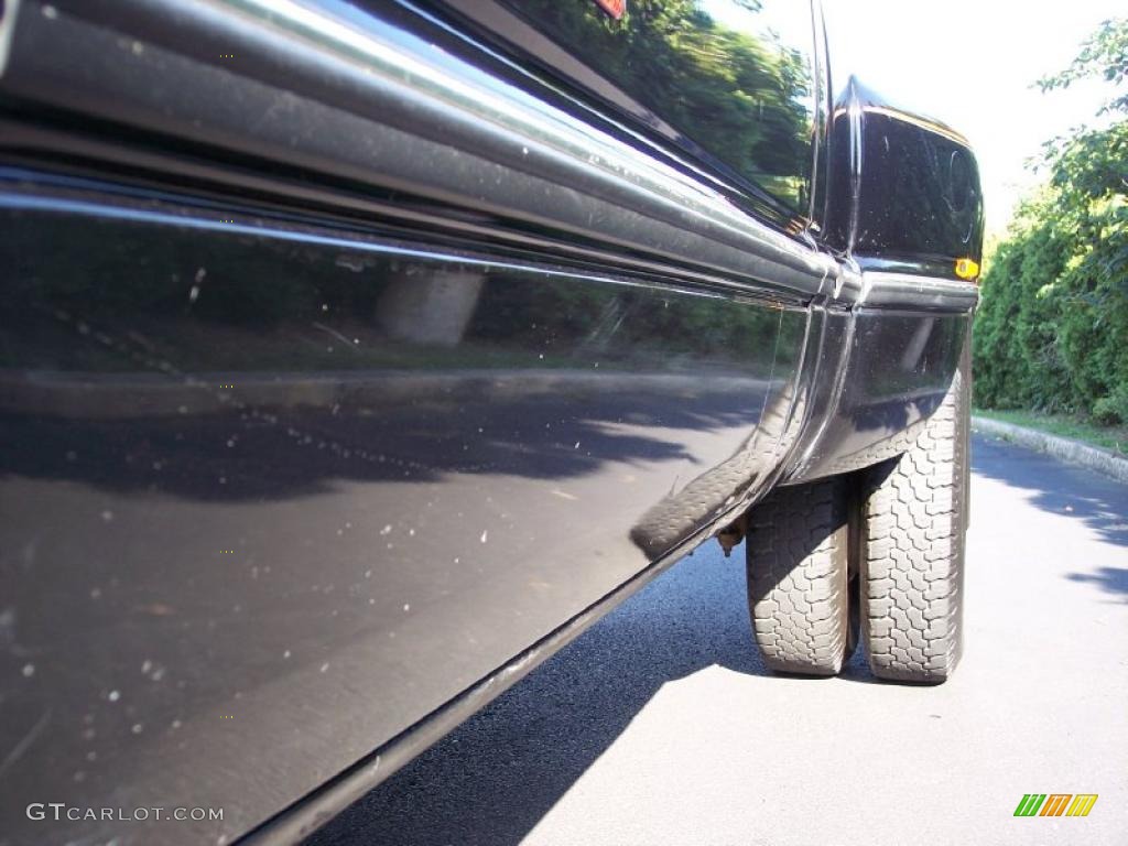 1997 Ram 3500 Laramie Regular Cab 4x4 Dually - Black / Gray photo #26