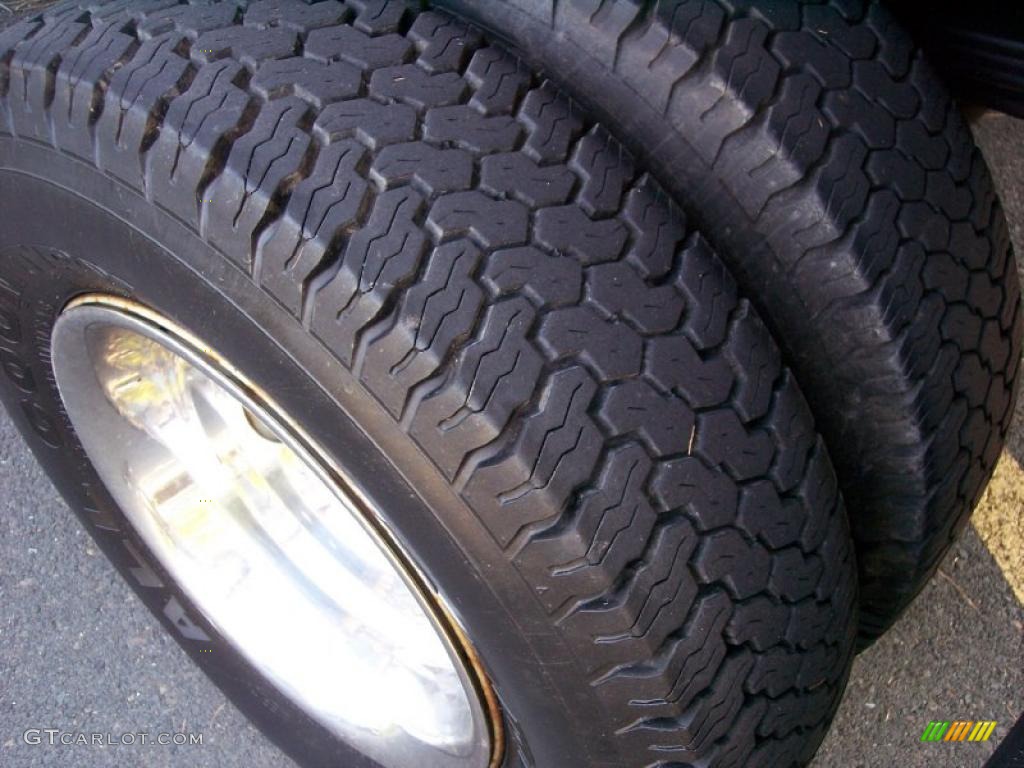 1997 Ram 3500 Laramie Regular Cab 4x4 Dually - Black / Gray photo #57