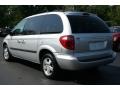 Bright Silver Metallic - Caravan SXT Photo No. 23