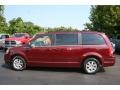 2008 Inferno Red Crystal Pearlcoat Chrysler Town & Country Limited  photo #23