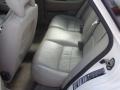 White - S40 1.9T Photo No. 5