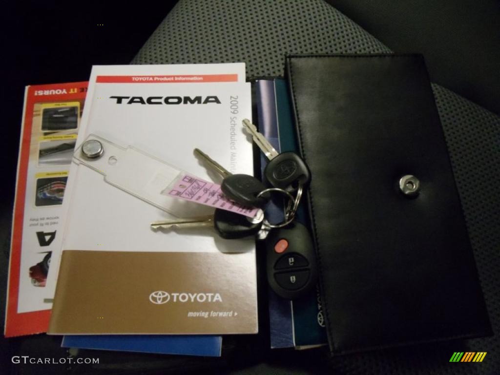 2009 Tacoma V6 PreRunner TRD Sport Double Cab - Silver Streak Mica / Graphite Gray photo #28
