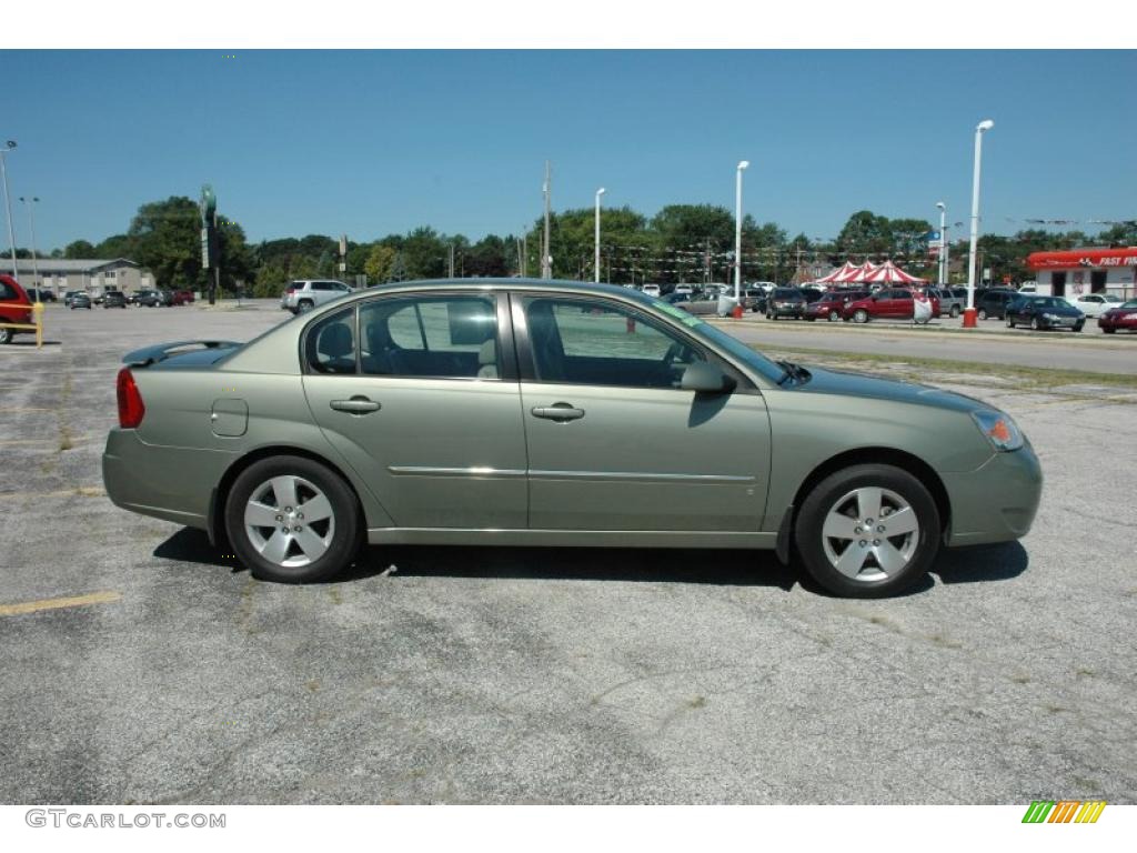 2006 Malibu LT Sedan - Silver Green Metallic / Cashmere Beige photo #7