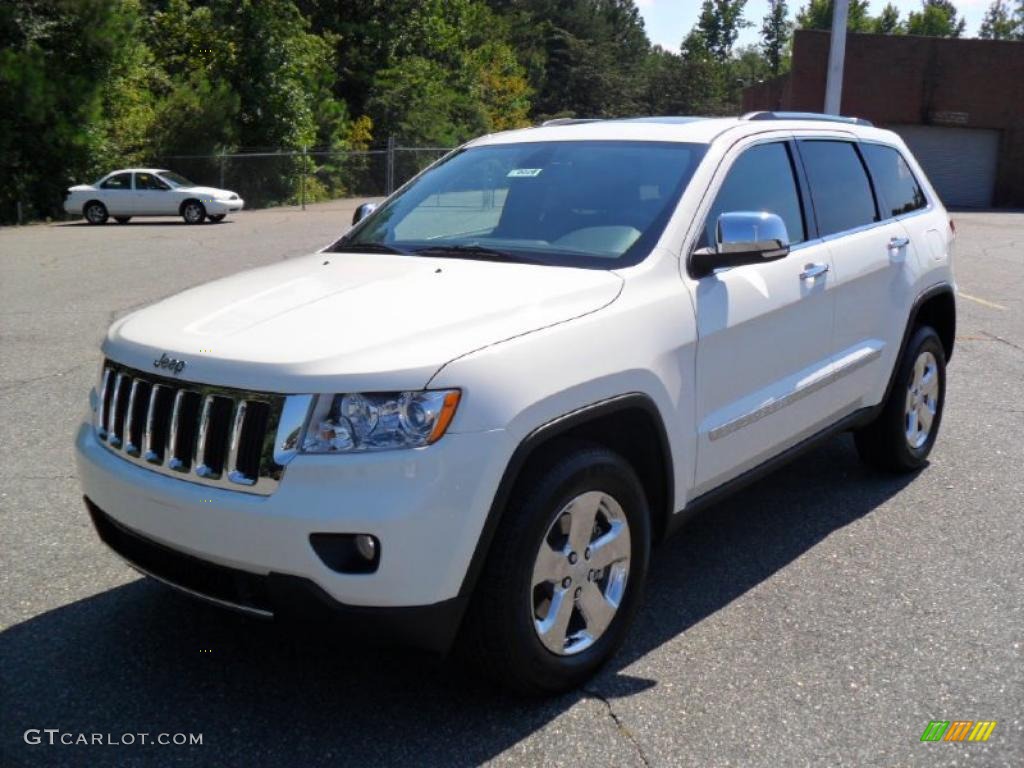 2011 Grand Cherokee Limited 4x4 - Stone White / Black photo #1