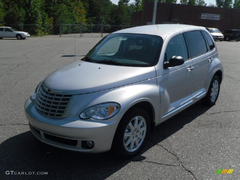 2010 PT Cruiser Classic - Bright Silver Metallic / Pastel Slate Gray photo #1