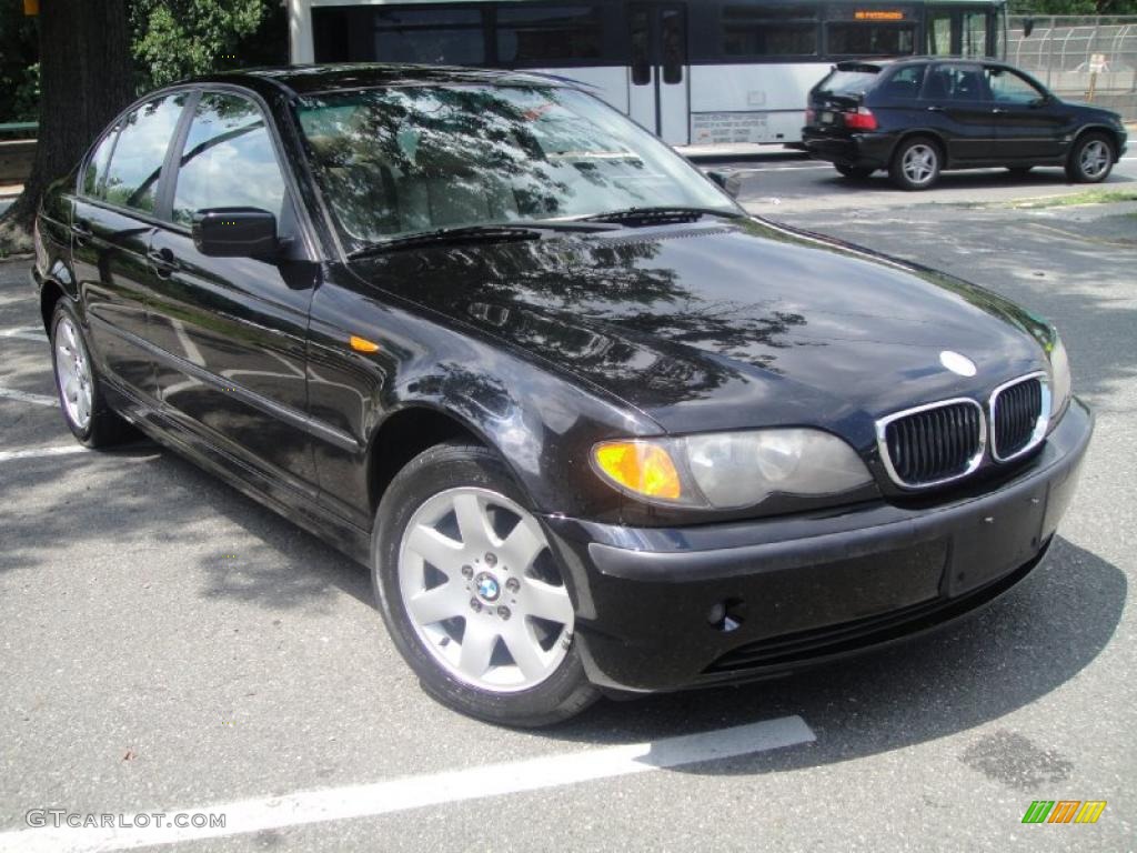 2002 3 Series 325xi Sedan - Jet Black / Sand photo #2