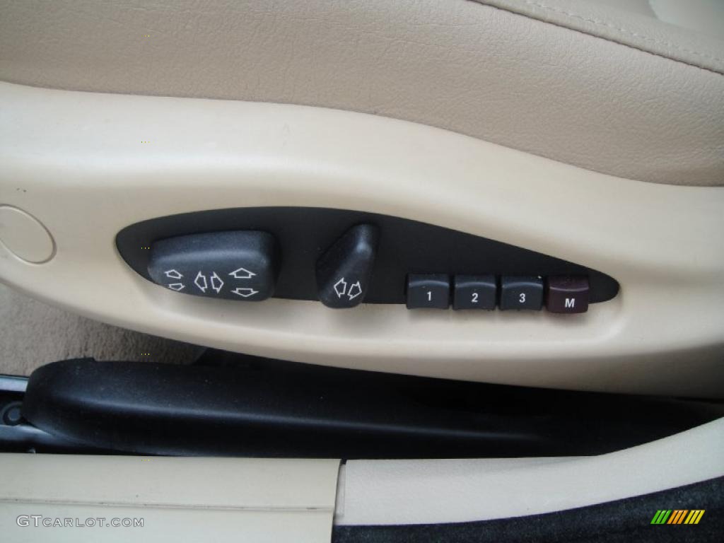 2002 3 Series 325xi Sedan - Jet Black / Sand photo #6