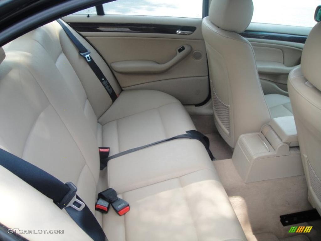 2002 3 Series 325xi Sedan - Jet Black / Sand photo #14