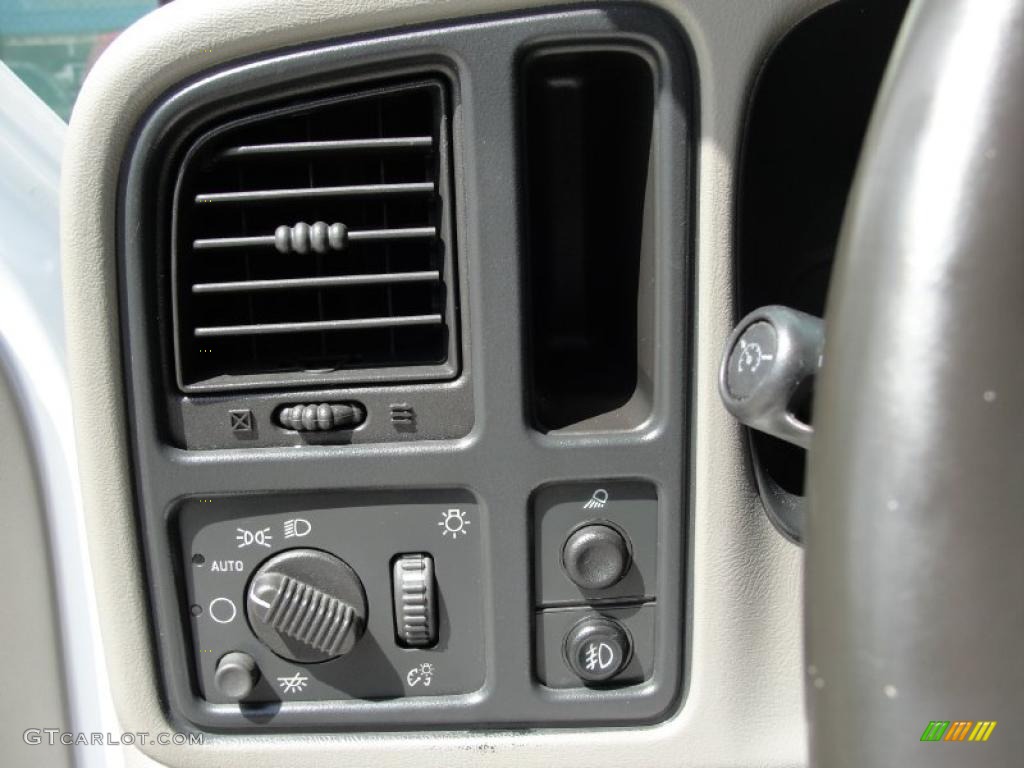 2003 Silverado 1500 LT Extended Cab - Summit White / Tan photo #44
