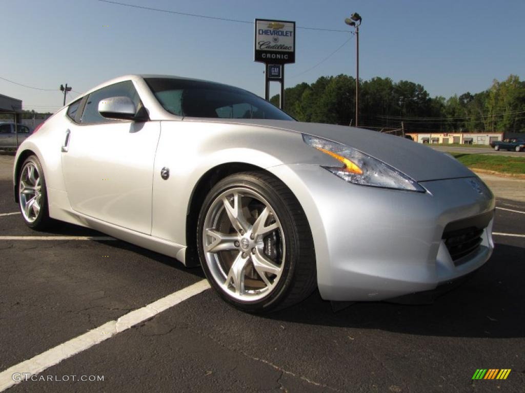 2009 370Z Sport Coupe - Brilliant Silver / Black Cloth photo #1