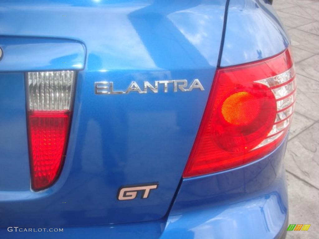 2004 Elantra GT Hatchback - Tidal Wave Blue / Dark Gray photo #7