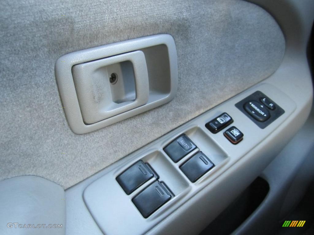 2004 Tacoma V6 TRD Double Cab 4x4 - Lunar Mist Metallic / Oak photo #11