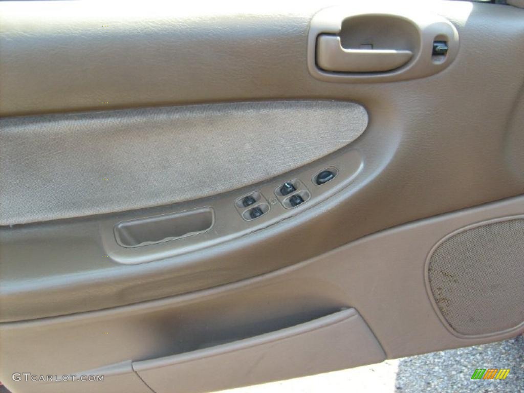 2002 Sebring LX Sedan - Ruby Red Pearl / Sandstone photo #12