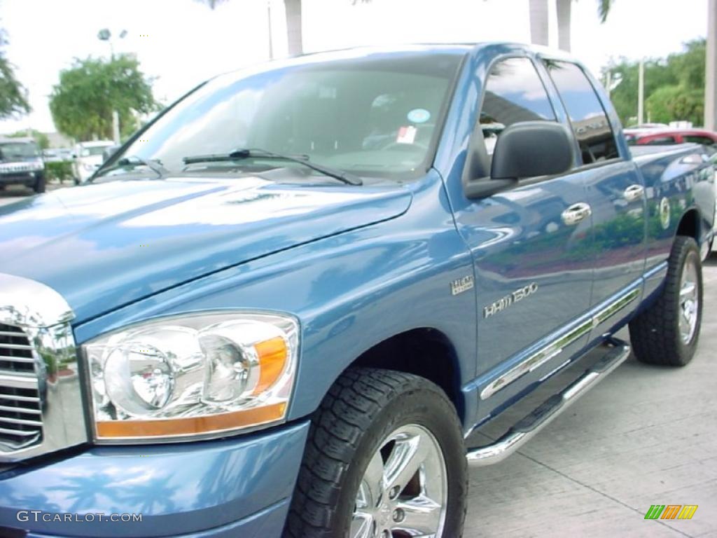 2006 Ram 1500 Laramie Quad Cab - Atlantic Blue Pearl / Medium Slate Gray photo #15