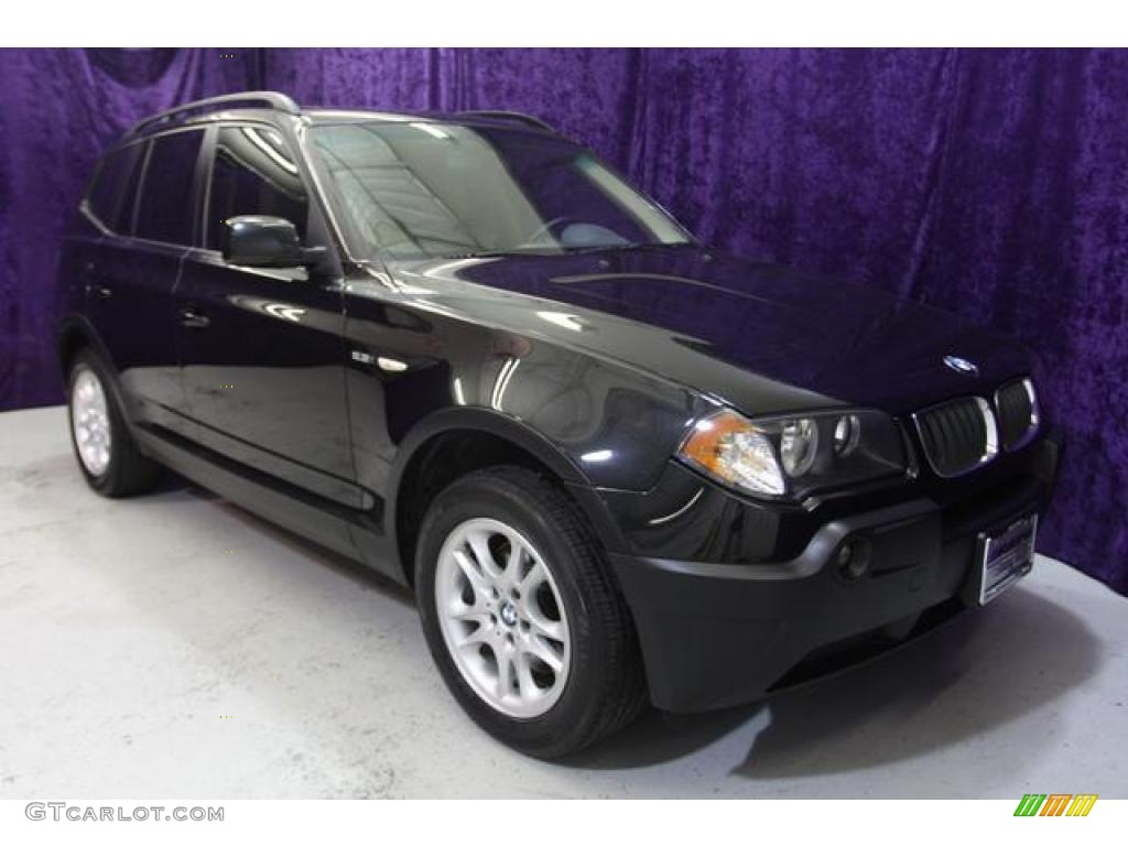 Black Sapphire Metallic BMW X3