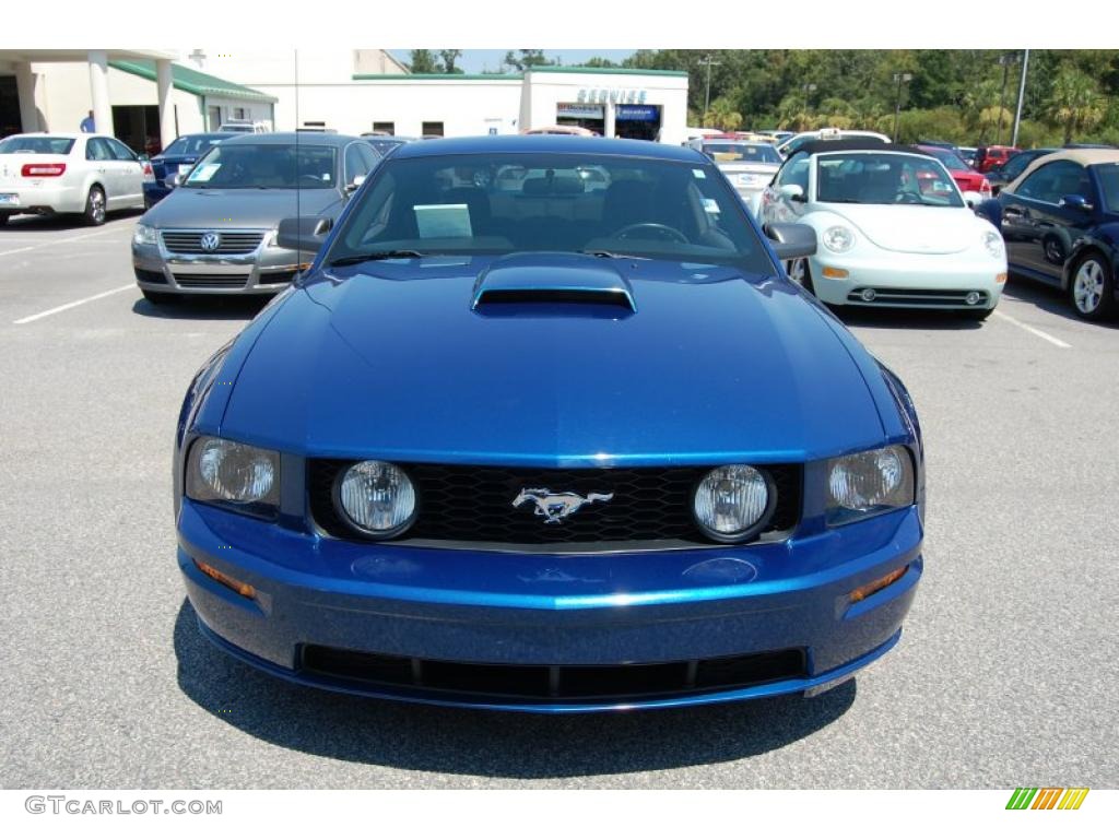 2006 Mustang GT Deluxe Coupe - Vista Blue Metallic / Dark Charcoal photo #13