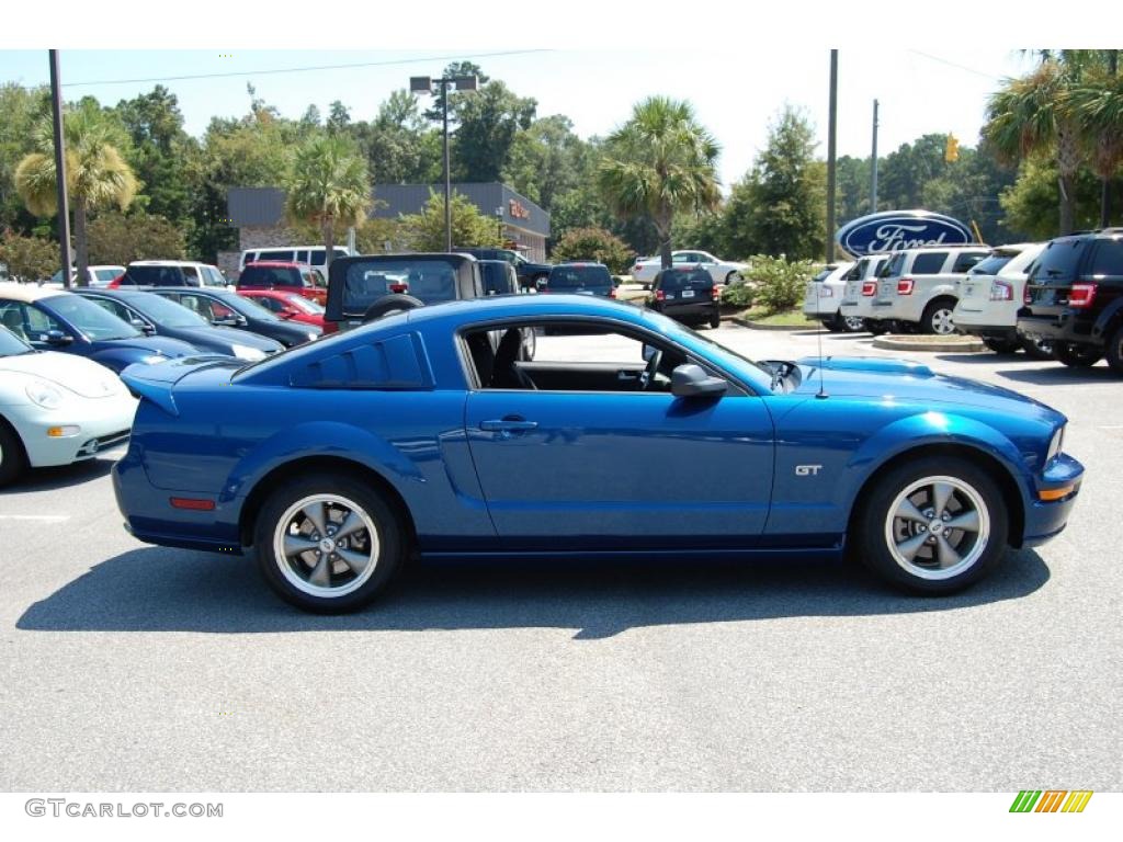 2006 Mustang GT Deluxe Coupe - Vista Blue Metallic / Dark Charcoal photo #14