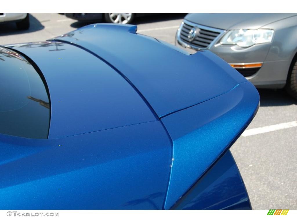 2006 Mustang GT Deluxe Coupe - Vista Blue Metallic / Dark Charcoal photo #18