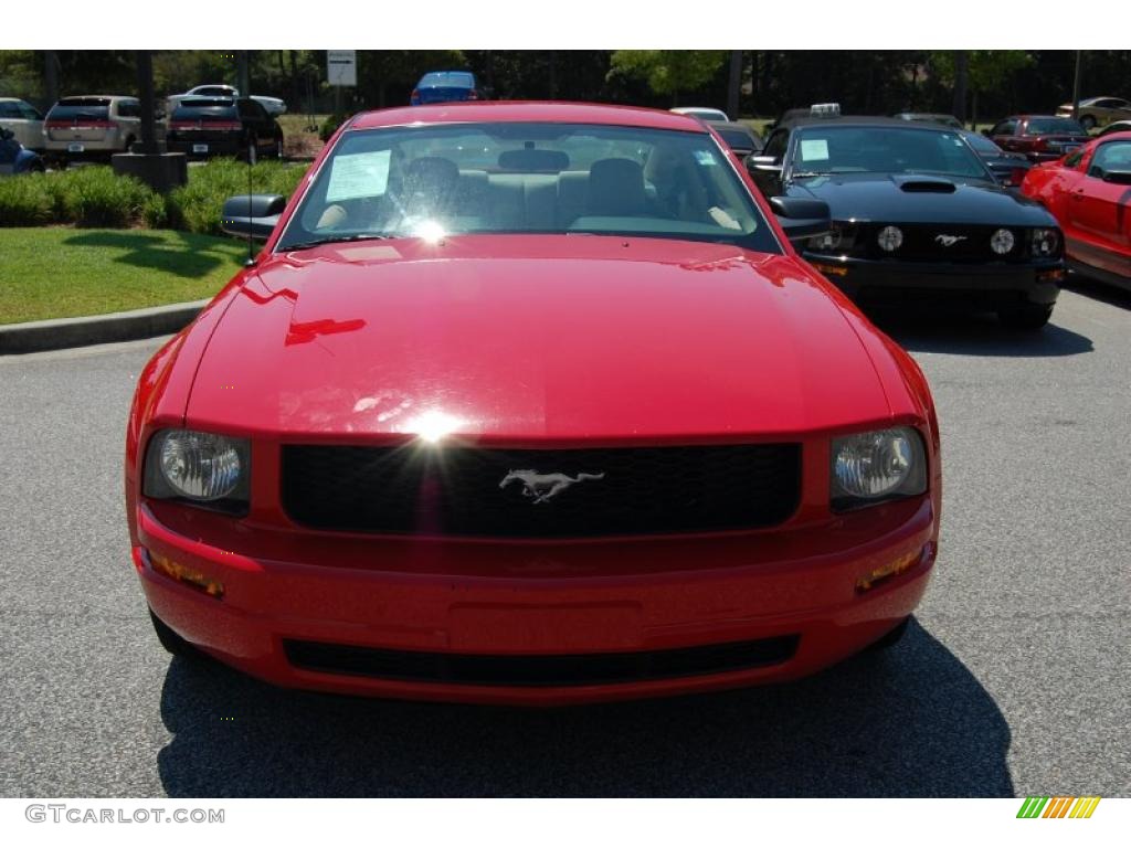 2008 Mustang V6 Premium Coupe - Torch Red / Medium Parchment photo #13