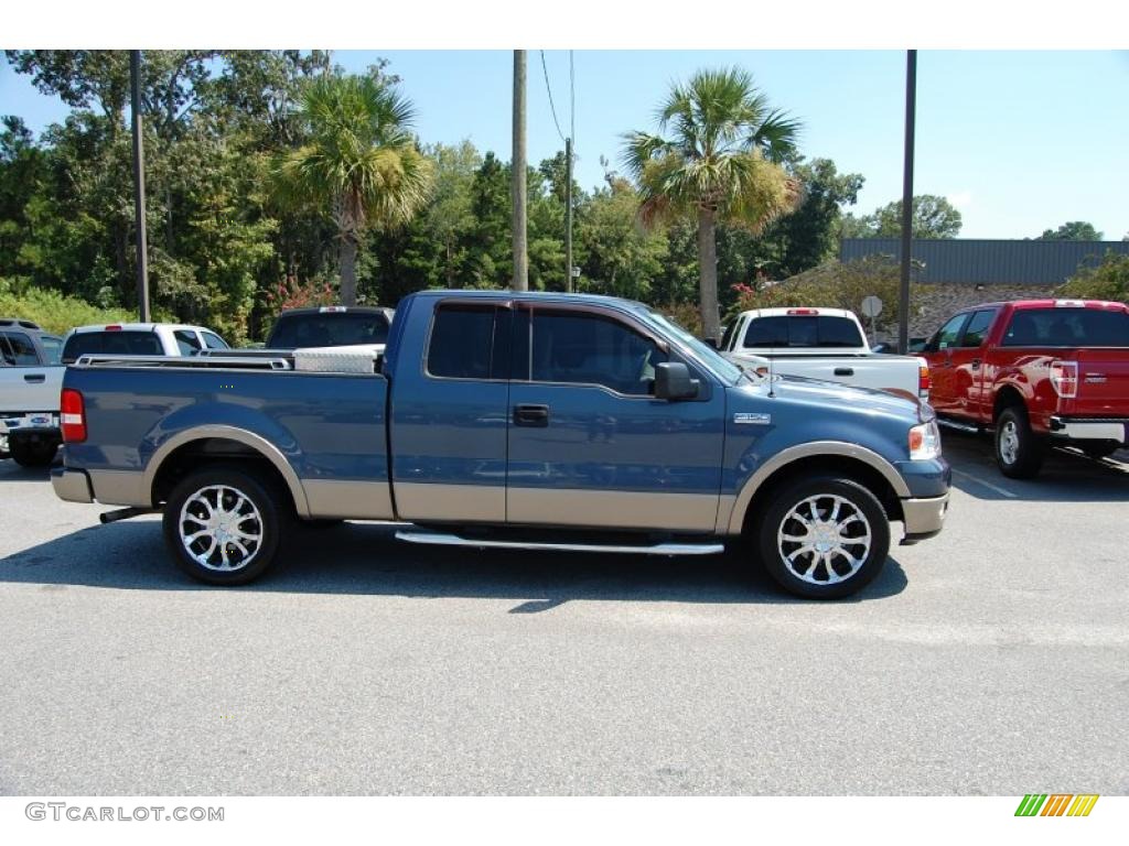 2004 F150 Lariat SuperCab - Medium Wedgewood Blue Metallic / Tan photo #13