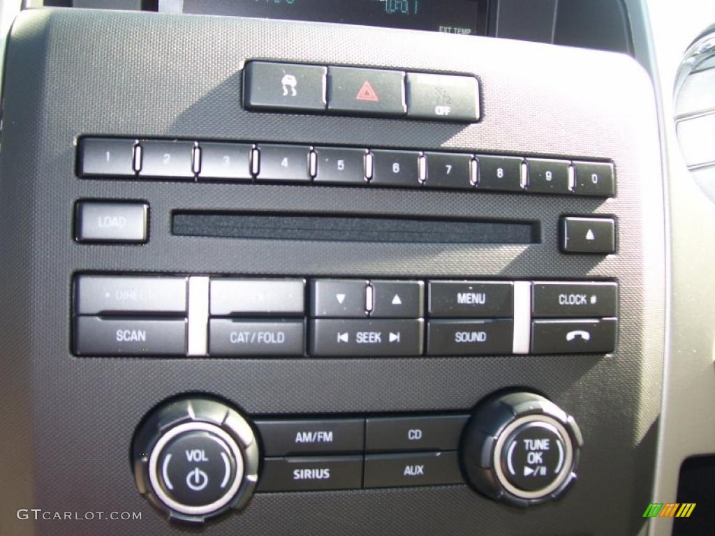 2010 F150 XLT SuperCab 4x4 - Tuxedo Black / Medium Stone photo #27