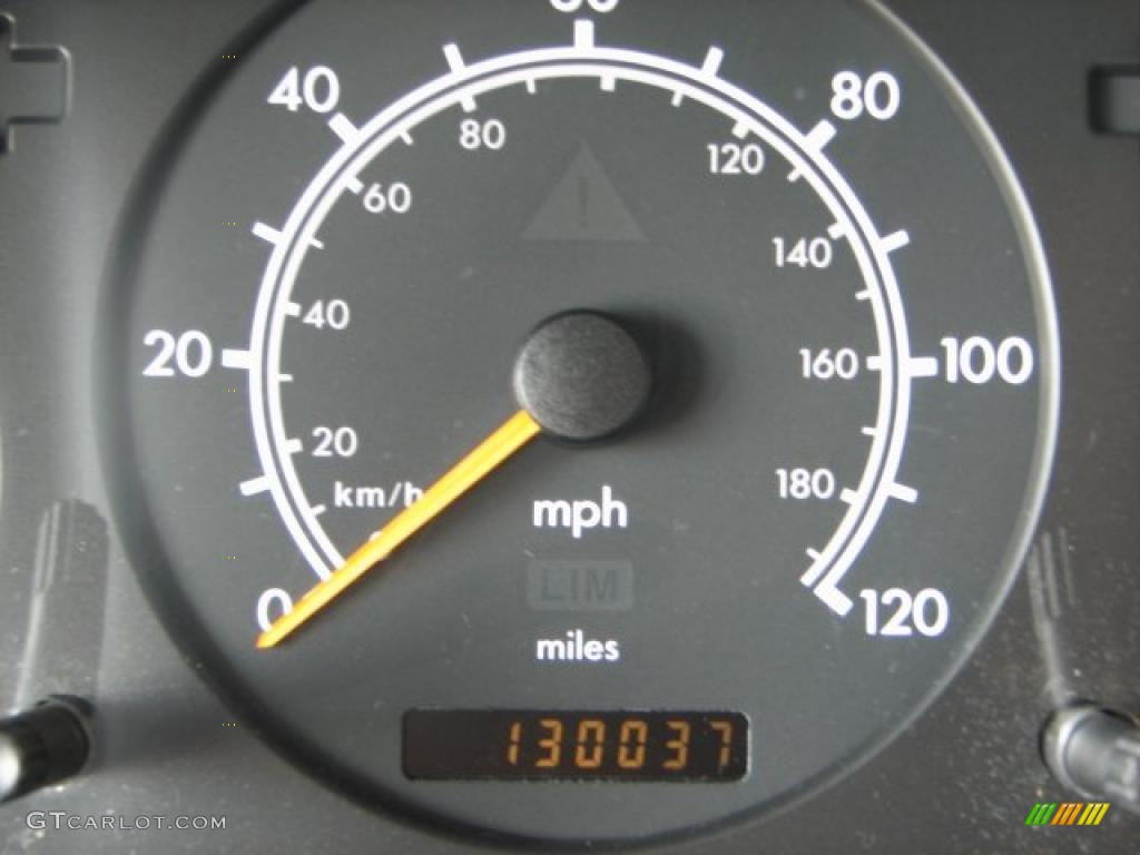 1998 ML 320 4Matic - Ruby Metallic / Sand photo #11