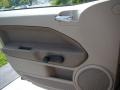 Light Khaki Metallic - Caliber SE Photo No. 21