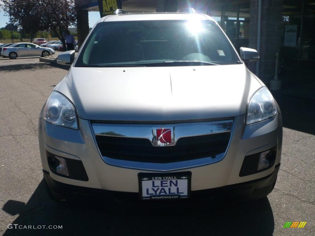 2008 Outlook XR AWD - Silver Pearl / Gray photo #3