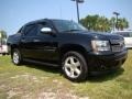 Black - Avalanche LTZ 4x4 Photo No. 4