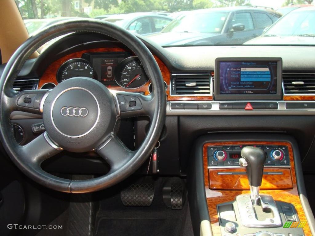 2005 A8 L 4.2 quattro - Brilliant Black / Black/Amaretto photo #17