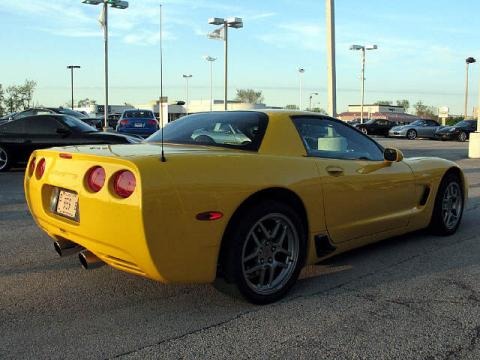 2003 Corvette Z06 - Millenium Yellow / Black photo #3