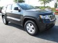 Dark Charcoal Pearl - Grand Cherokee Laredo Photo No. 4