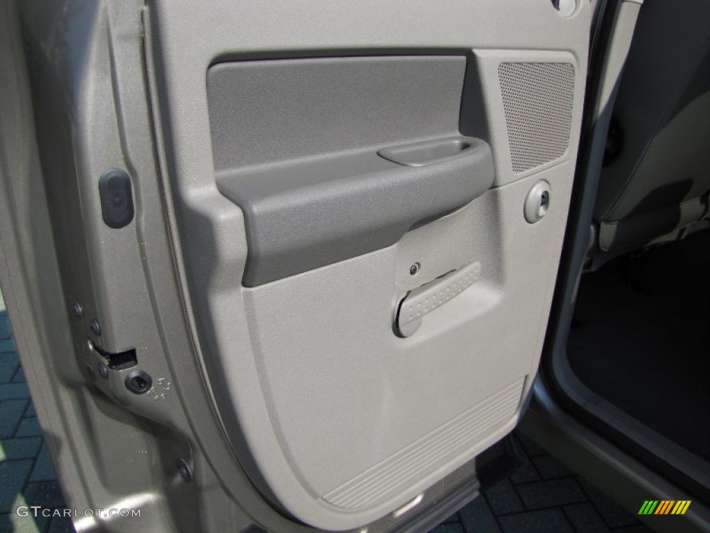 2007 Ram 1500 Big Horn Edition Quad Cab - Light Khaki Metallic / Medium Slate Gray photo #15