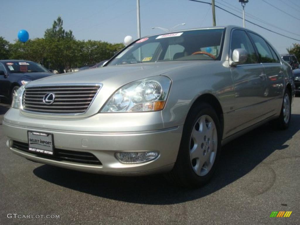 Millenium Silver Metallic Lexus LS