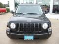 Brilliant Black Crystal Pearl - Patriot Latitude 4x4 Photo No. 5