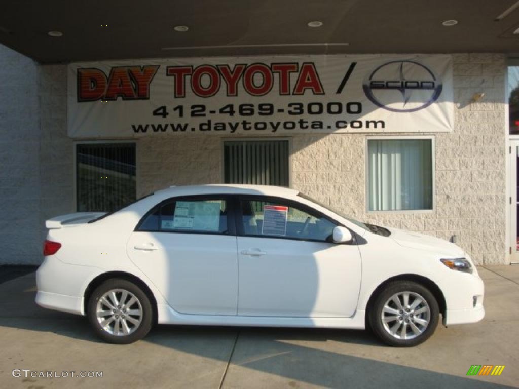 2010 Corolla S - Super White / Dark Charcoal photo #1