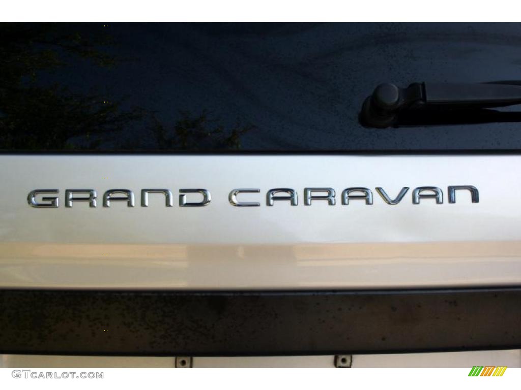 2006 Grand Caravan SE - Bright Silver Metallic / Dark Khaki/Light Graystone photo #53