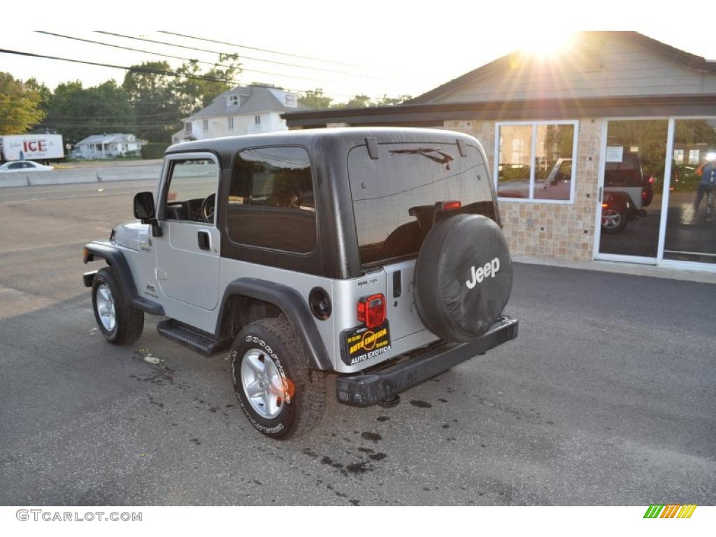 2004 Wrangler Sport 4x4 - Bright Silver Metallic / Dark Slate Gray photo #4