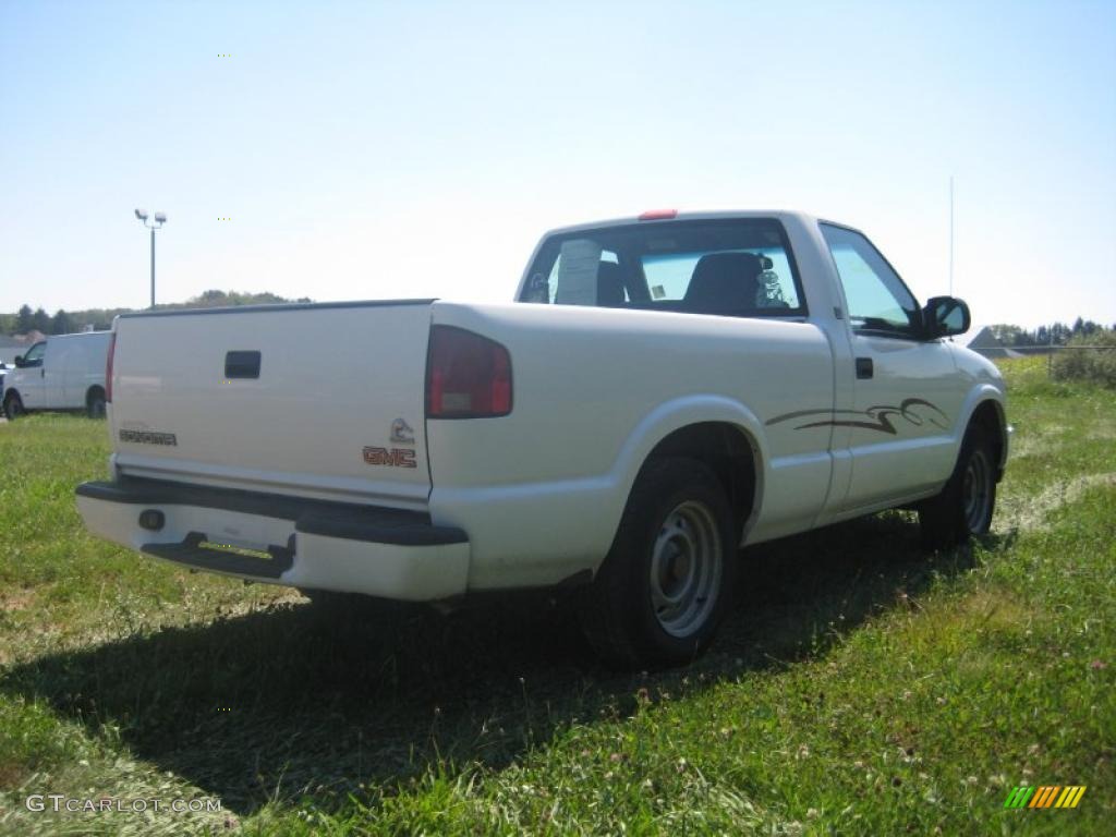2001 Sonoma SLS Regular Cab - Summit White / Pewter photo #3