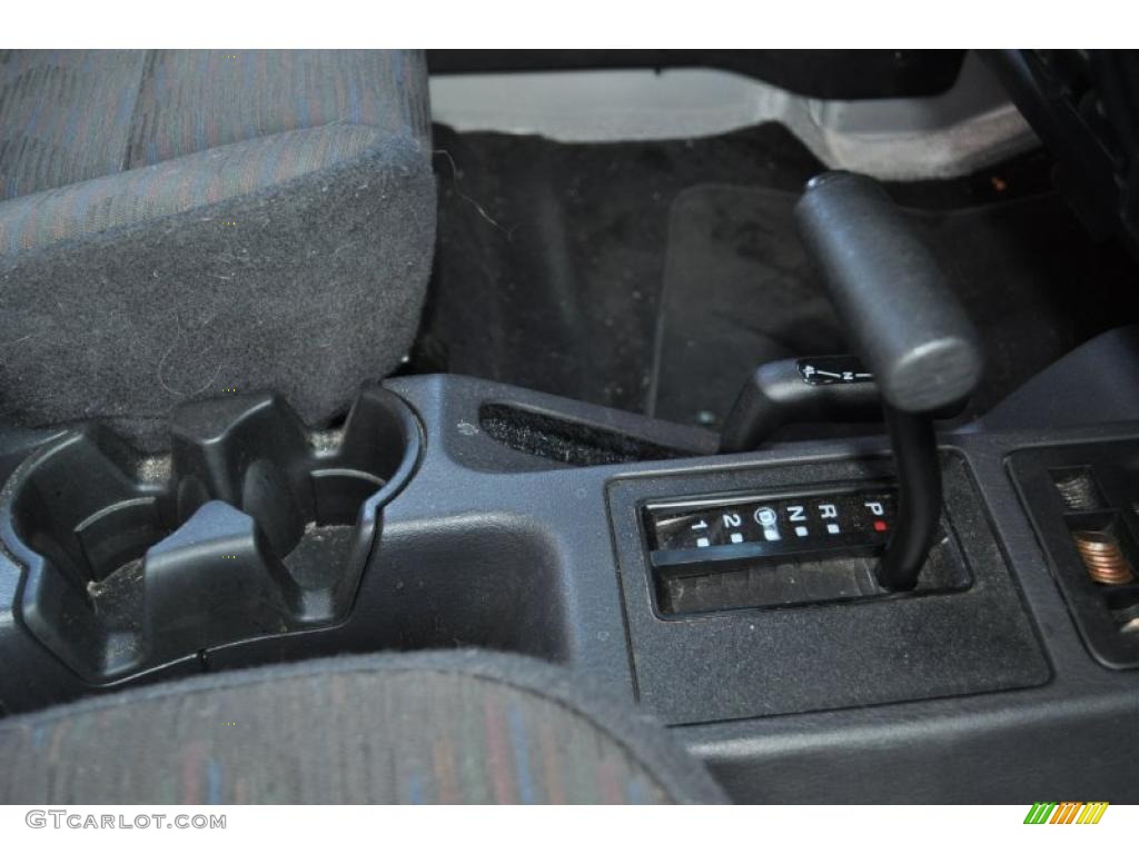 2004 Wrangler Sport 4x4 - Bright Silver Metallic / Dark Slate Gray photo #21